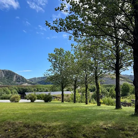 Selvbetjent Med Studioleiligheter 2* Algard (Gjesdal)